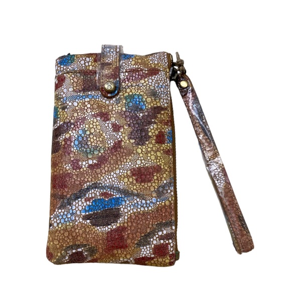 HOBO King Leather Wristlet - Picture 2 of 8